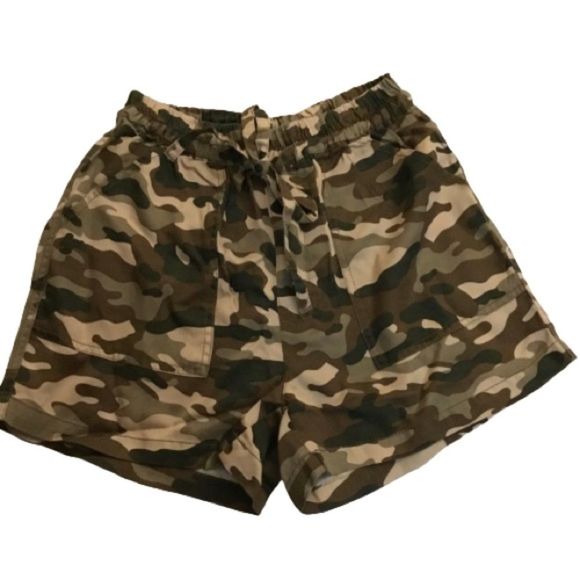 Camouflage shorts Amazing green camo - Picture 1 of 2